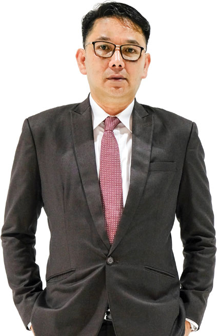 leader 1